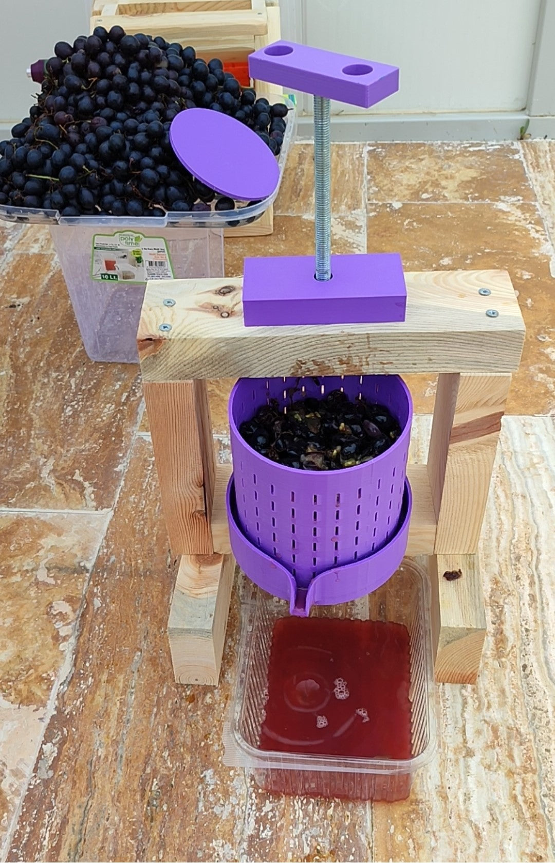 Hitit Grape - Manual Benchtop Juicer 2.5 lt